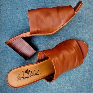 Patricia Nash Poema Leather Open Toe Slides